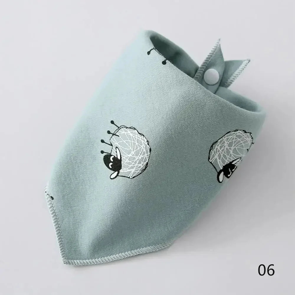Bandana doux pour chien en tissu vert tendre avec motif mouton noir et blanc Oscar et Plume