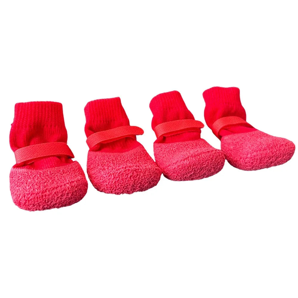 Chaussures antidérapantes pour chien rouges avec semelles confortables et bandes réglables