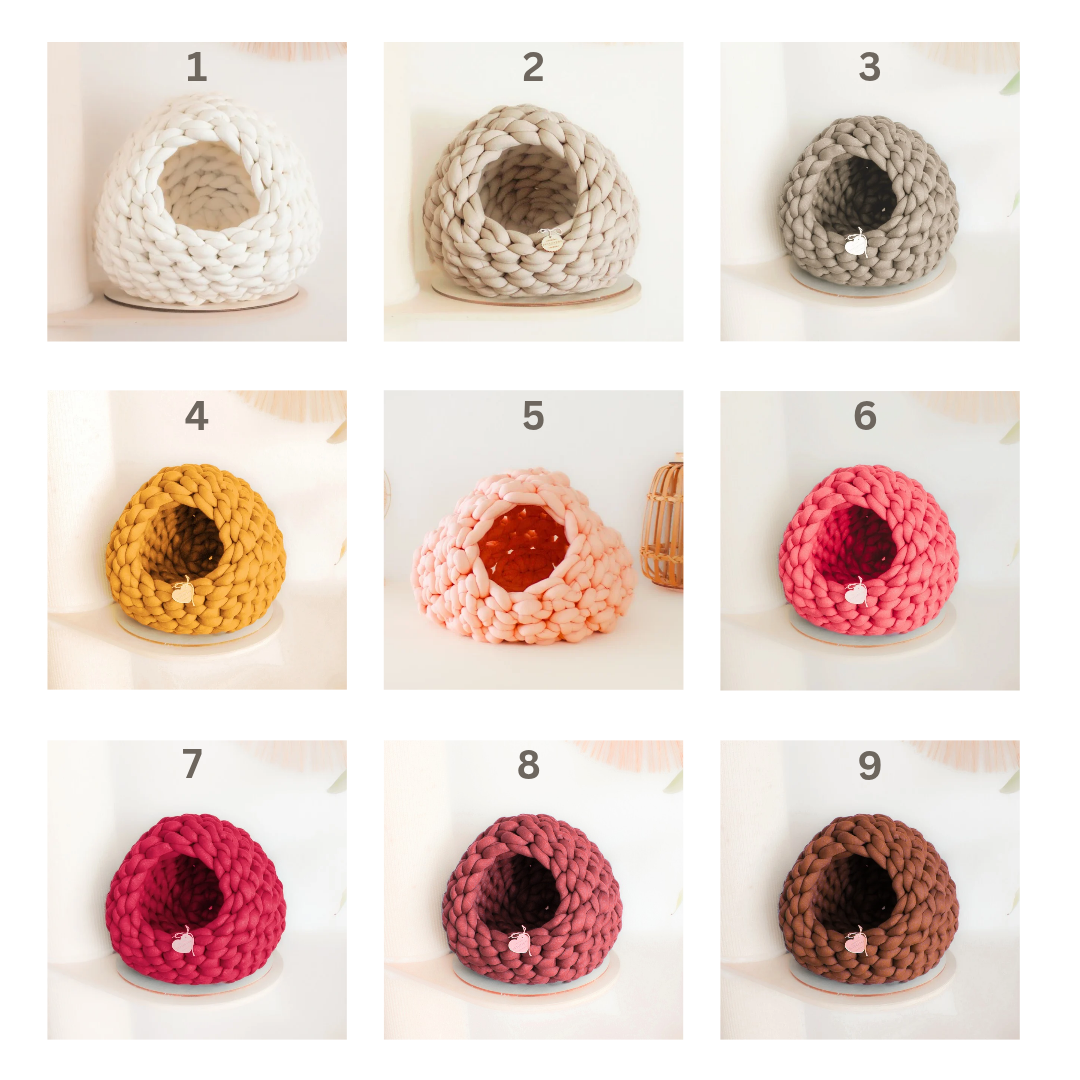 Cocon en coton biologique pour chat disponible en plusieurs couleurs douces et design confortable