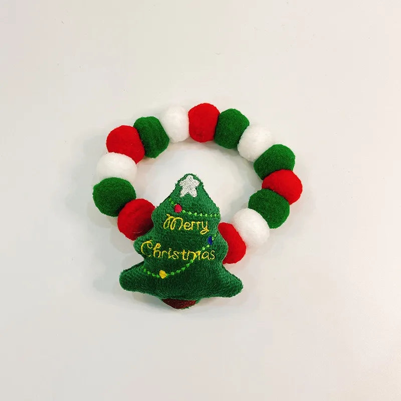Jouet en peluche en forme de sapin avec des couleurs de Noël pour collier de Noël pour chat et chien