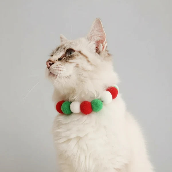 Collier De Noël En Boule De Peluche Pour Chat Et Chien