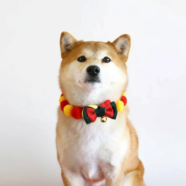 Collier De Noël En Boule De Peluche Pour Chat Et Chien