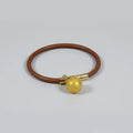 Collier en cuir pour chat de marque Oscar et Plume avec un charm en or élégant