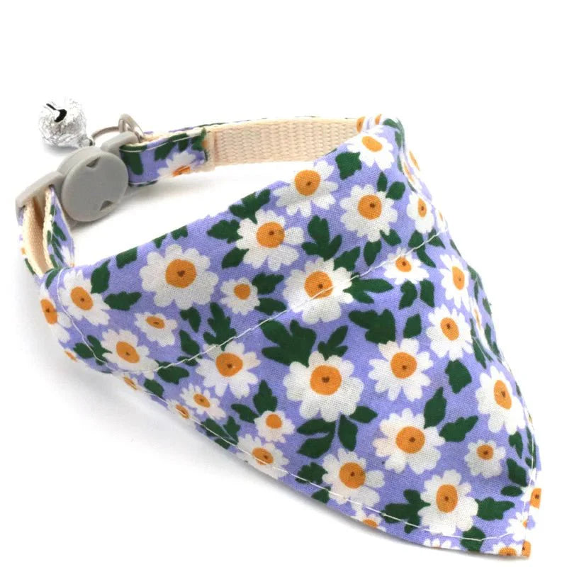 Collier Et Bandana A Fleurs Pour Petit Chien