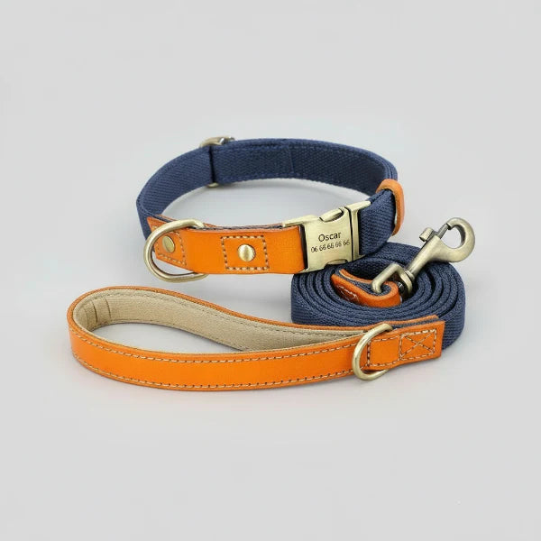 Collier et laisse personnalisable chien en cuir orange et tissu bleu Oscar et Plume avec plaque gravée