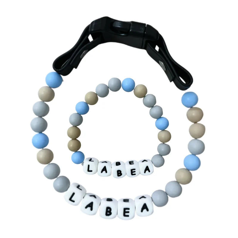 Collier pour chien Oscar et Plume en perles colorées avec fermoir ajustable