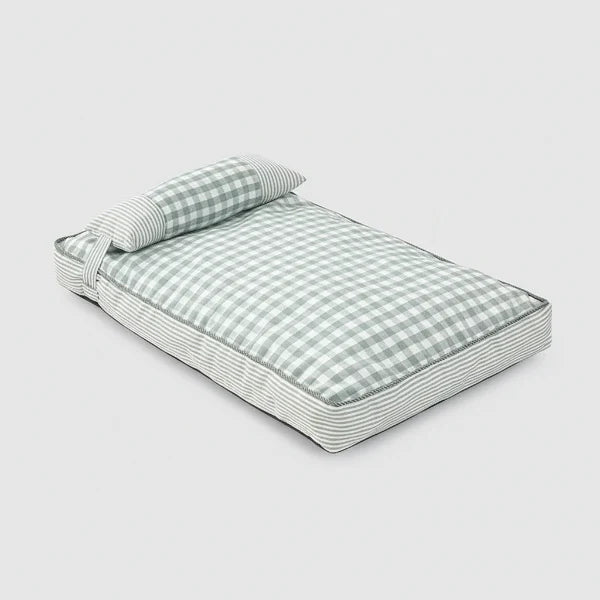 Coussin déhoussable pour chien à carreaux verts et blancs avec petit oreiller assorti Oscar et Plume