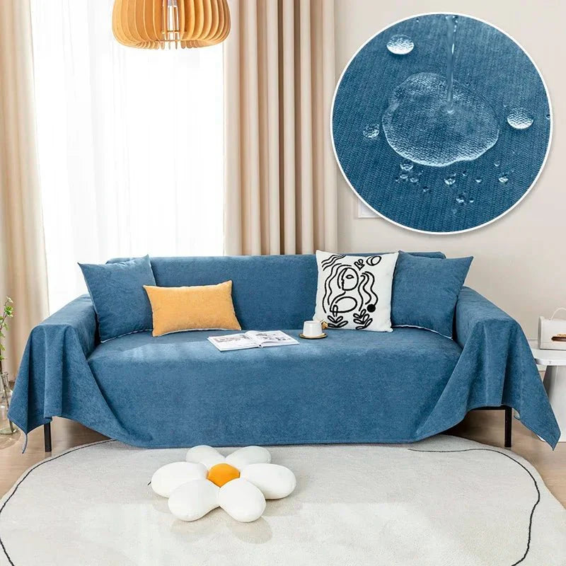 Couverture de protection imperméable canapé bleue avec gouttes d'eau pour protéger le canapé dans un salon moderne