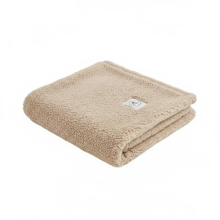 Couverture douce pour chien chat beige pelucheuse et épaisse par Oscar et Plume confortable et chaude
