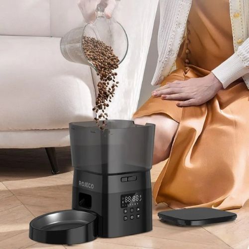 distributeur automatique croquettes chat intelligent