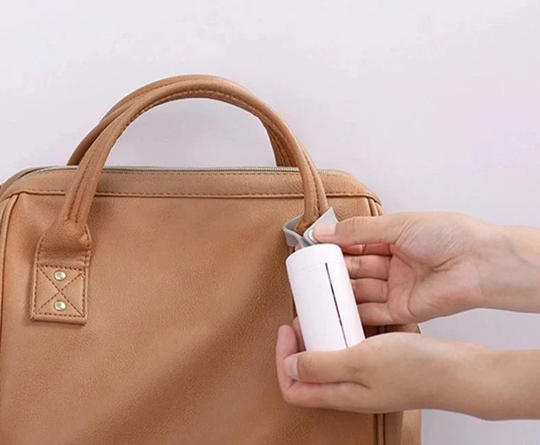 Distributeur De Sacs À Crottes Pratique