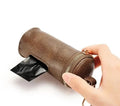 Distributeur sacs crotte cuir marron compact avec fermeture éclair facile à transporter