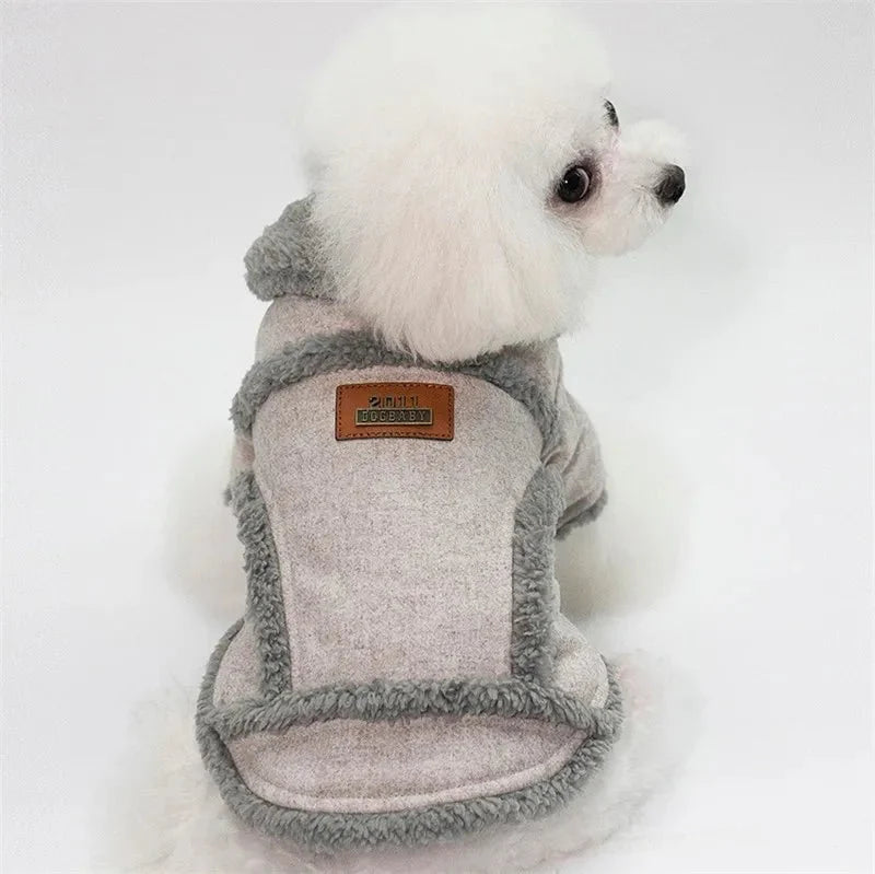 Manteau pour petit chien gris avec doublure en fausse fourrure doux par Oscar et Plume