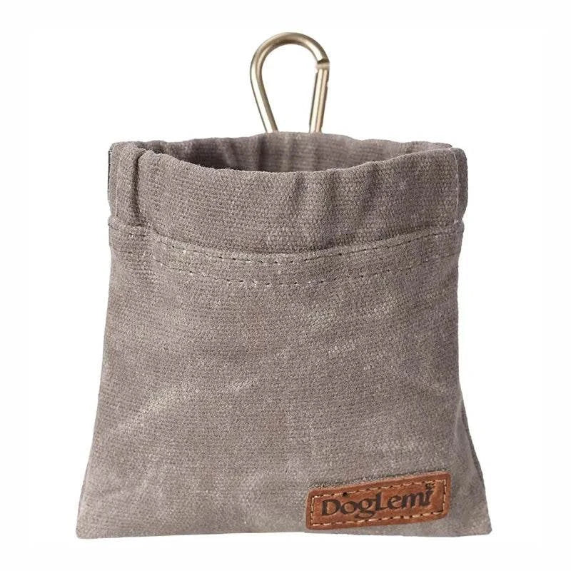 Sac à Friandises en toile gris avec attache pratique pour les promenades avec votre chien
