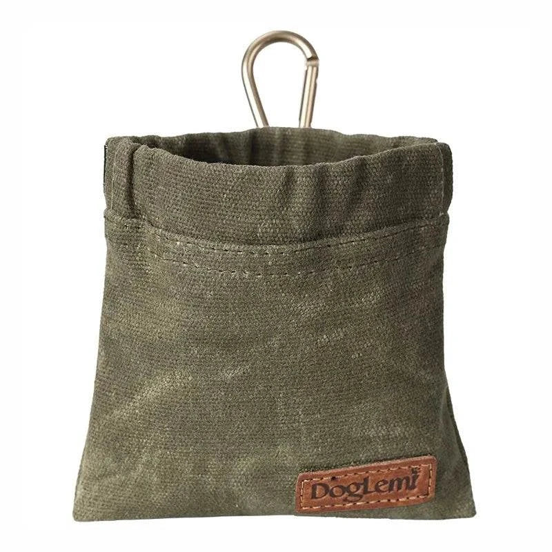 Sac à Friandises en toile khaki avec boucle pour un accès facile aux friandises pour animaux