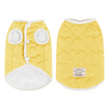 Gilet doublé pour chat jaune avec boutons et col, idéal pour le confort de votre animal