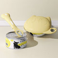 Ensemble couvercle et cuillère jaune pour ouvrir et couvrir les boîtes de conserve Oscar et Plume