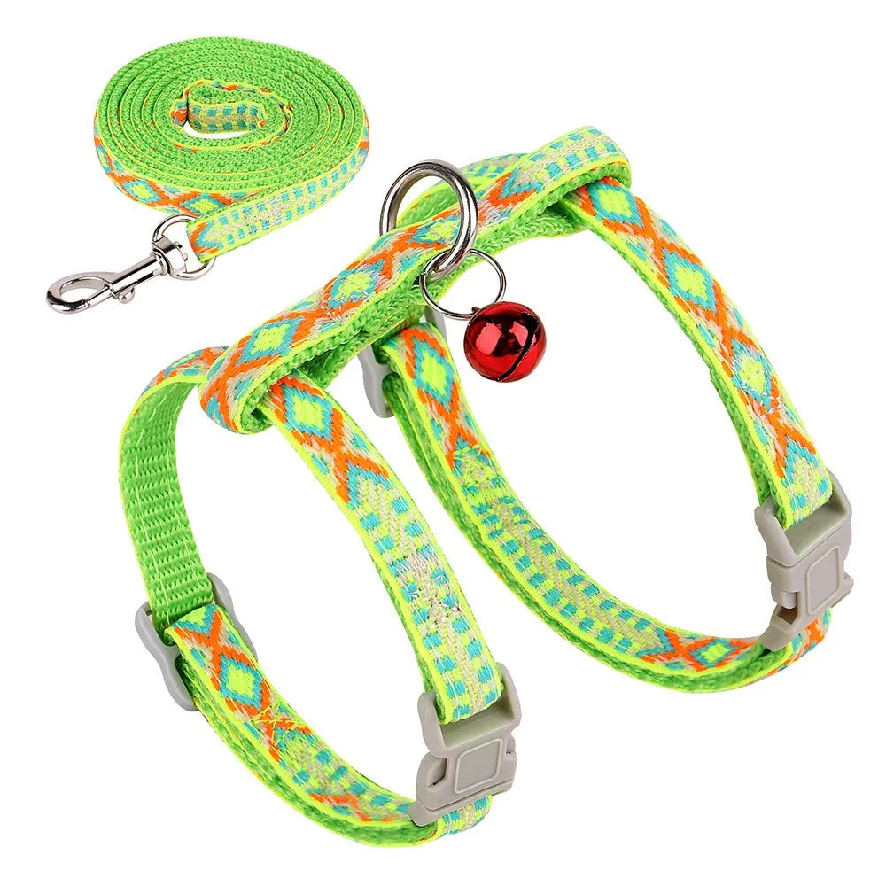 Ensemble harnais et laisse vert fluo avec motifs géométriques et clochette rouge pour animaux