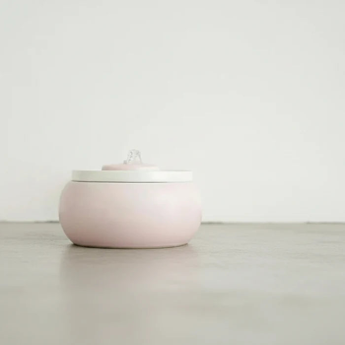 Fontaine à eau pour chat en céramique design