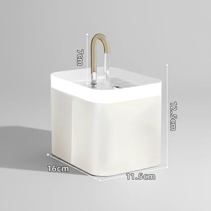 Fontaine à eau silencieuse pour chat avec un design moderne et dimensions compactes de 12,5 cm de hauteur