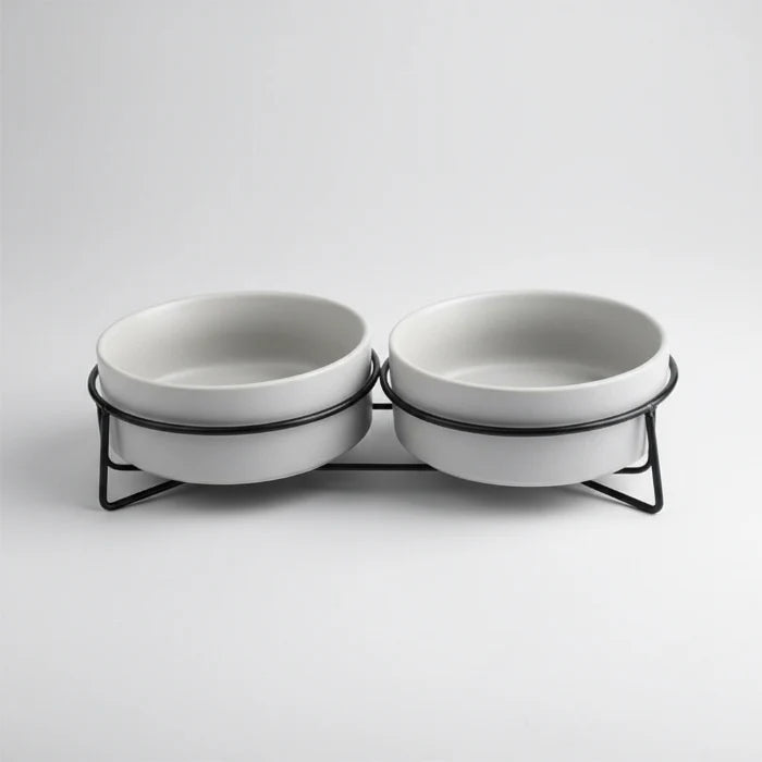 Gamelle design chien blanche double en céramique avec support métallique noir Oscar et Plume