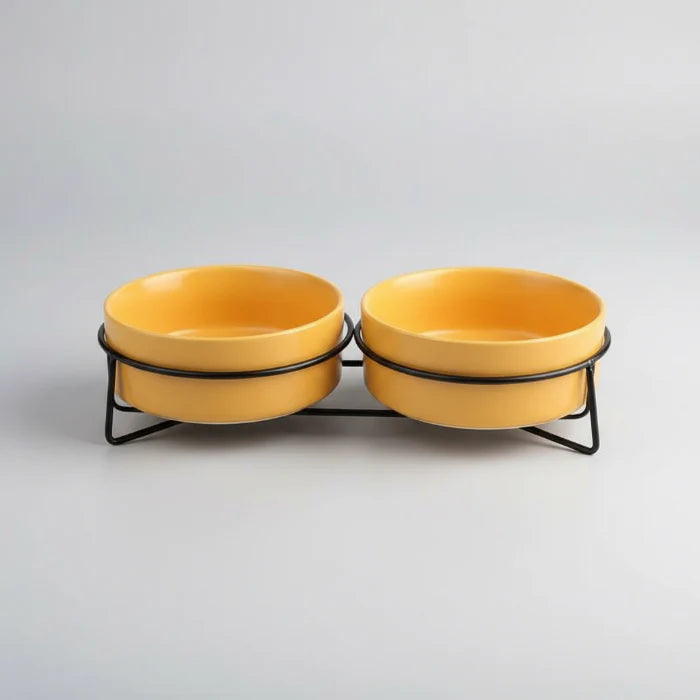 Gamelle design chien double en céramique jaune avec support métallique noir Oscar et Plume
