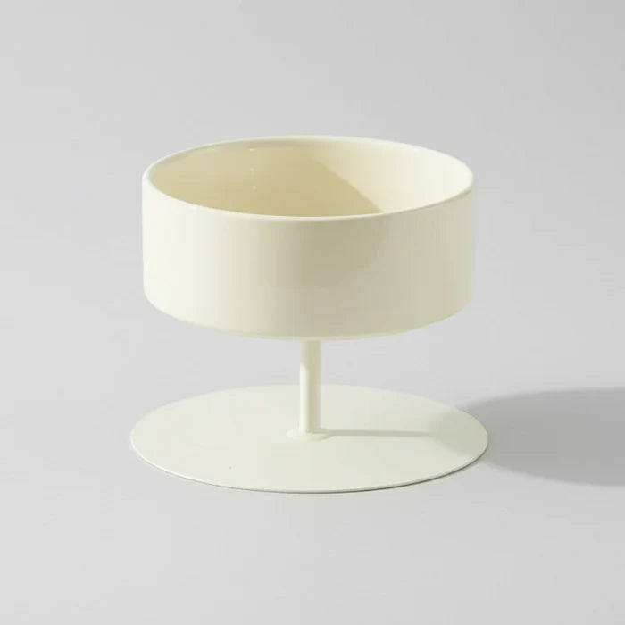Gamelle surélevée pour chat en céramique blanche avec support élégant et design moderne