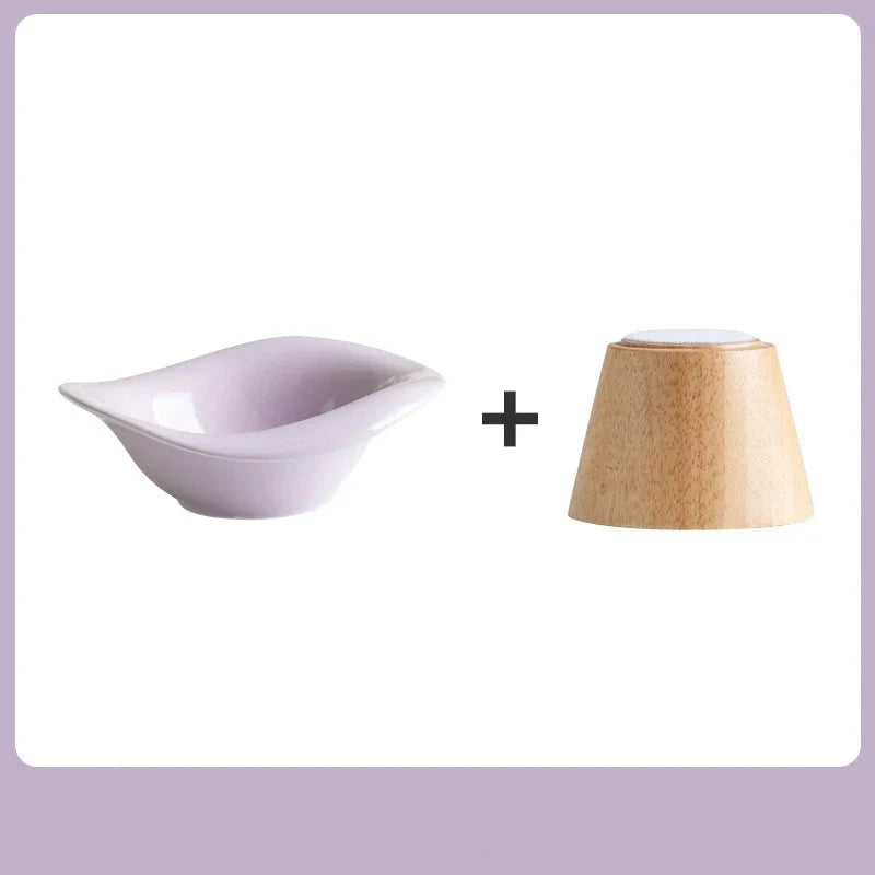 Gamelle surélevée pour chat en céramique lilas avec support en bois élégant et moderne