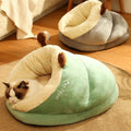 grotte-pour-chat-sommeil