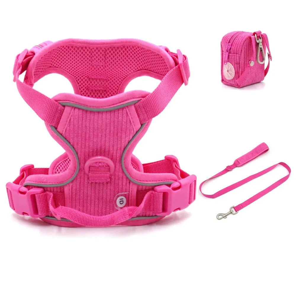 Harnais chien velours rose avec laisse assortie et sac de rangement par Oscar et Plume