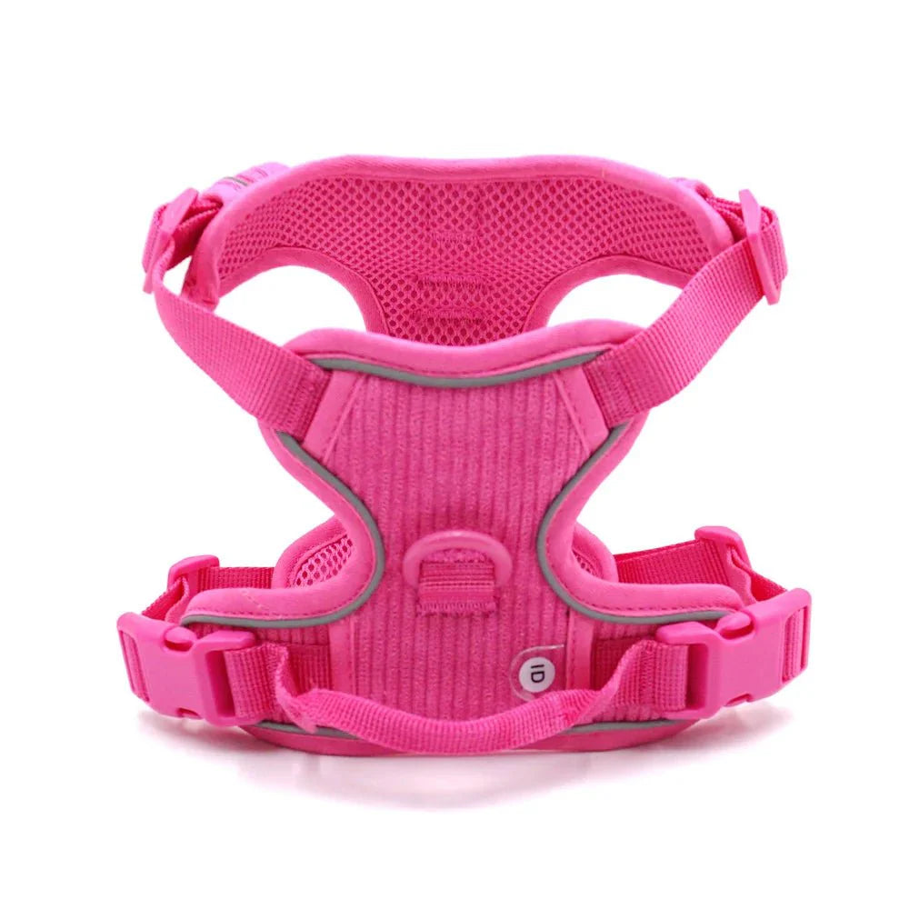 Harnais chien velours rose vif de la marque Oscar et Plume avec sangles réglables et design confortable