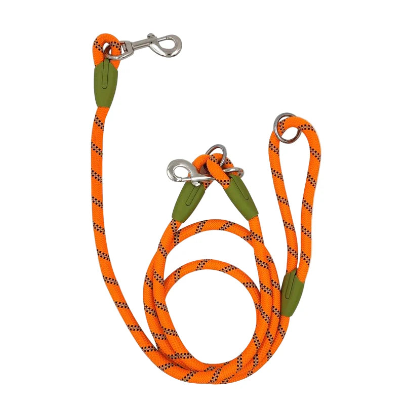 Laisse réfléchissante pour chien orange avec mousquetons métalliques résistants de Oscar et Plume