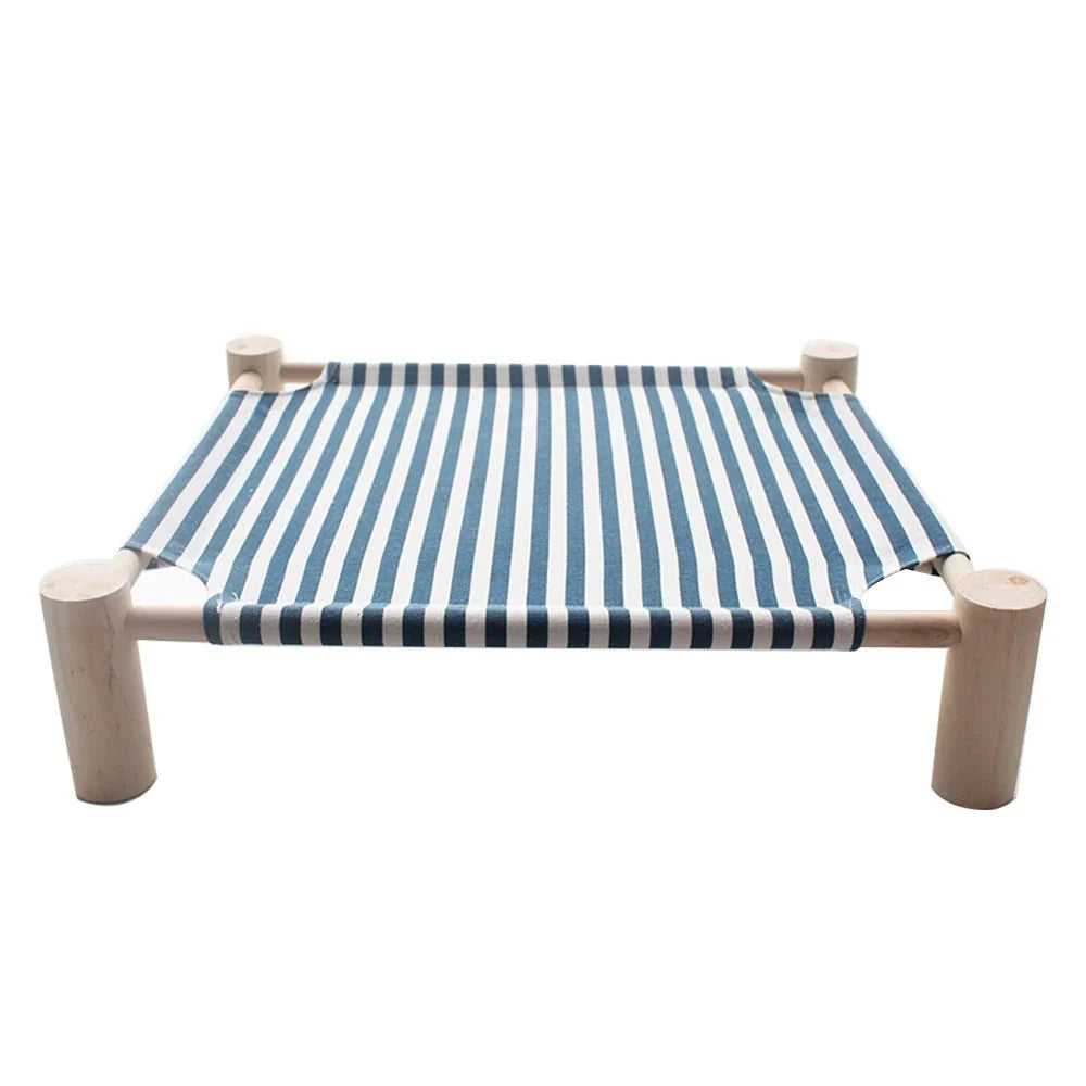 Lit pour chat en bois avec toile rayée bleue et blanche pour confort et style