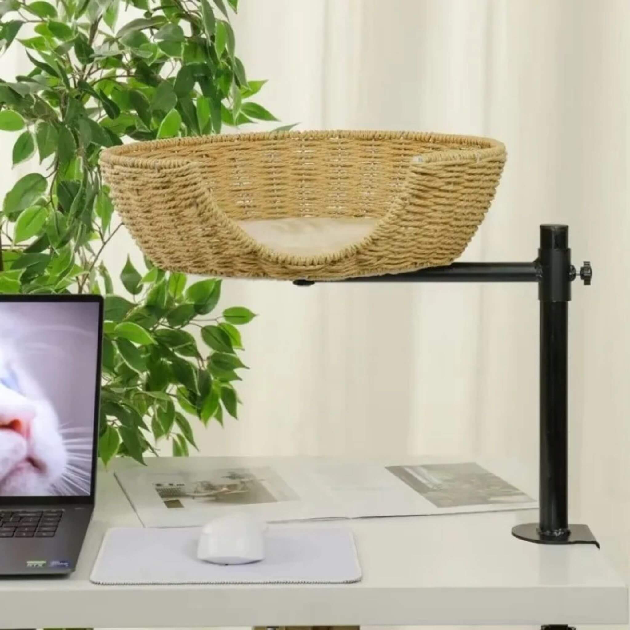 Panier osier pour chat suspendu