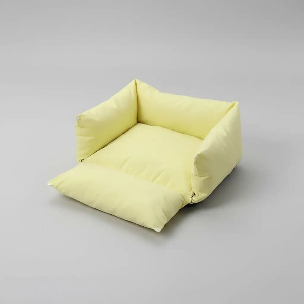 Panier pour chien jaune douillet avec coussin confortable pour le repos de votre animal