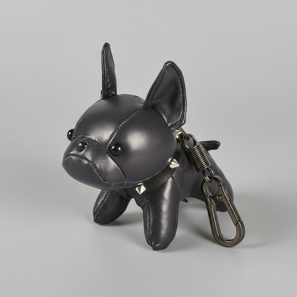 Porte-clés bouledogue en simili cuir noir avec collier clouté et mousqueton par Oscar et Plume