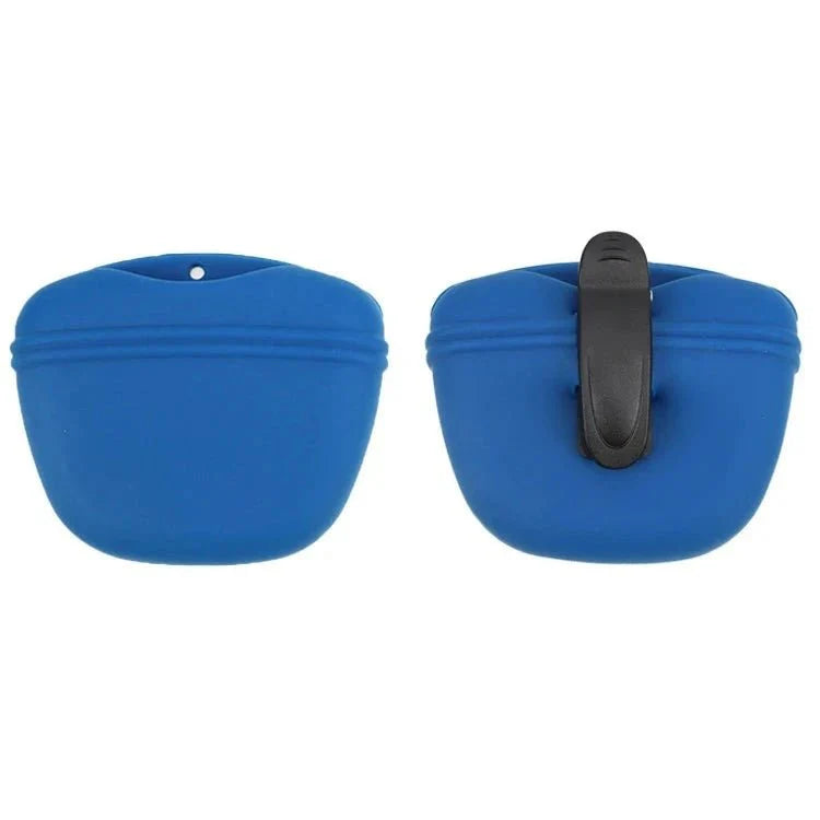 Sac à friandises chien bleu en silicone avec clip noir pour fixation facile Oscar et Plume