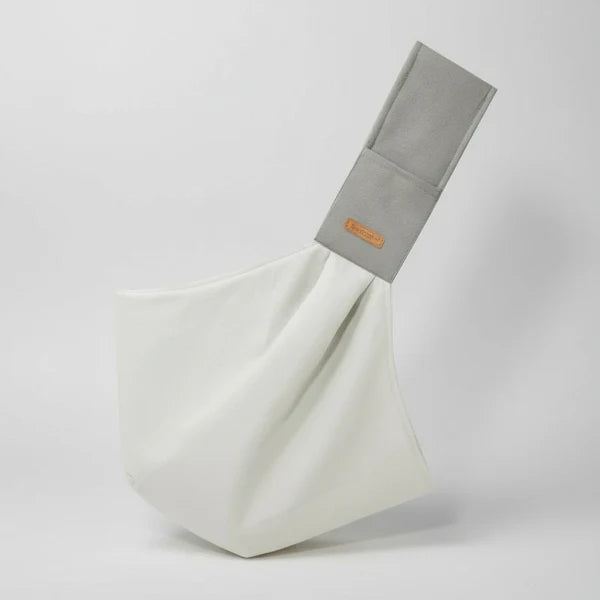 Sac bandoulière pour chat et petit chien en tissu gris et blanc de la marque Oscar et Plume