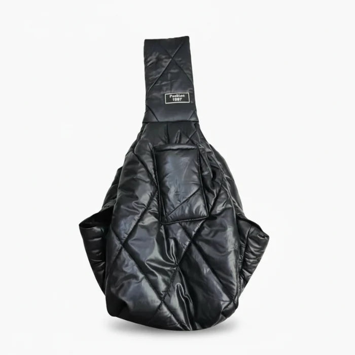 Sac de transport pour petit chien noir avec design en cuir matelassé par Oscar et Plume