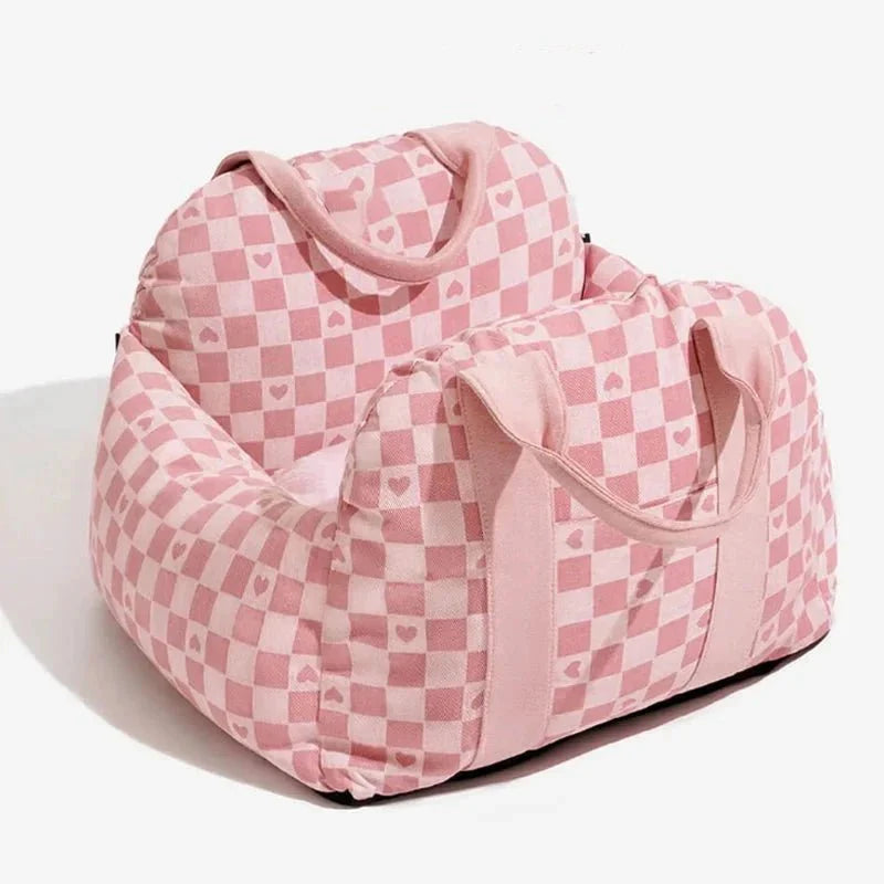 Sac de voyage petit chien rose à carreaux avec petits cœurs de la marque Oscar et Plume
