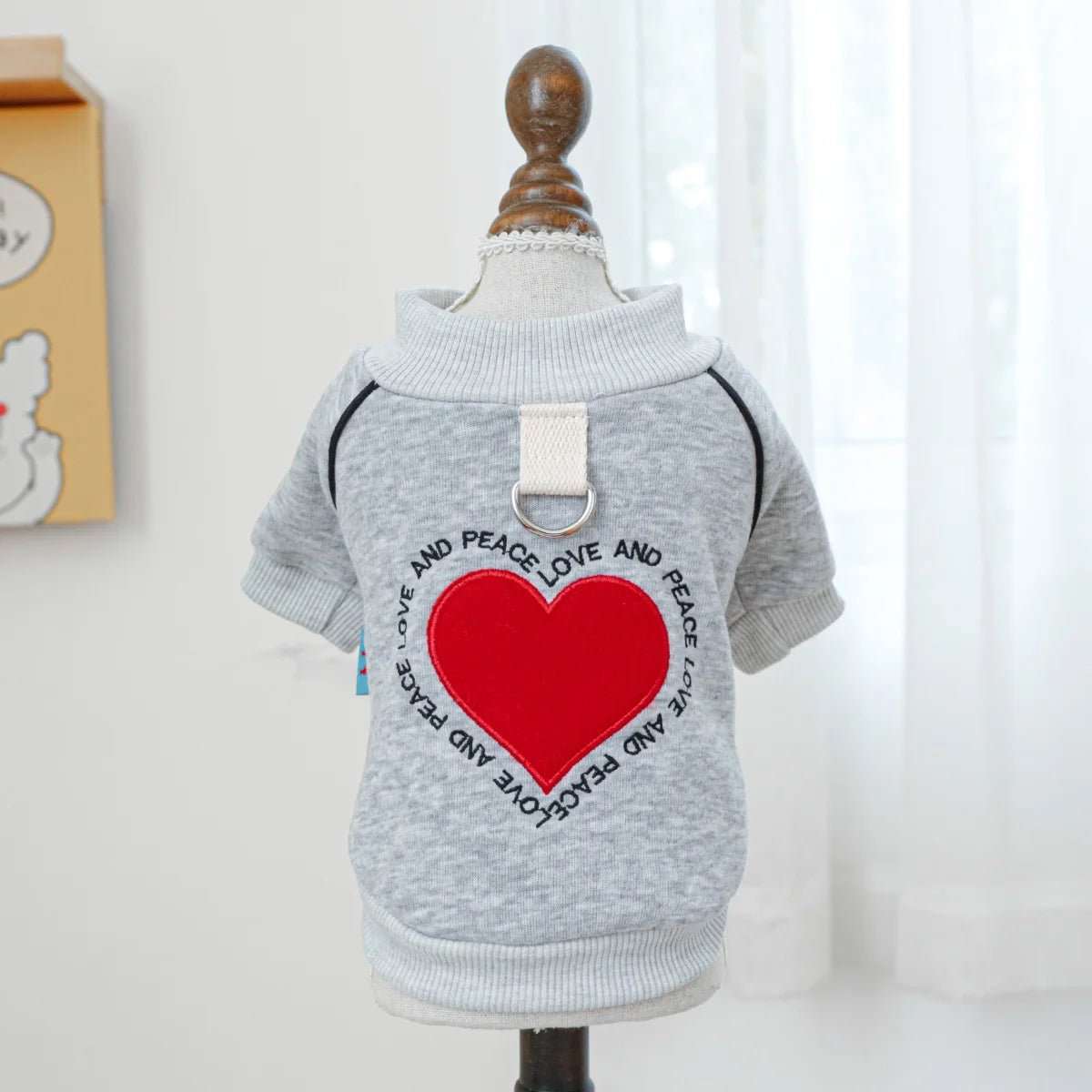 Sweat Gris Pour Petit Chien Cœur Rouge