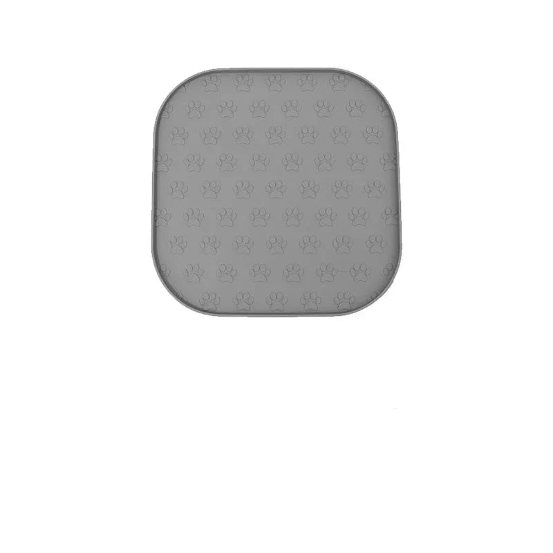 Tapis en silicone pour gamelle chien de la marque Oscar et Plume, facile à nettoyer et antidérapant